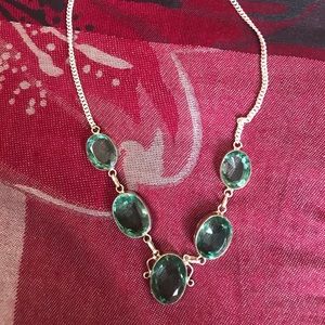 Beautiful green stone silver new necklace beads